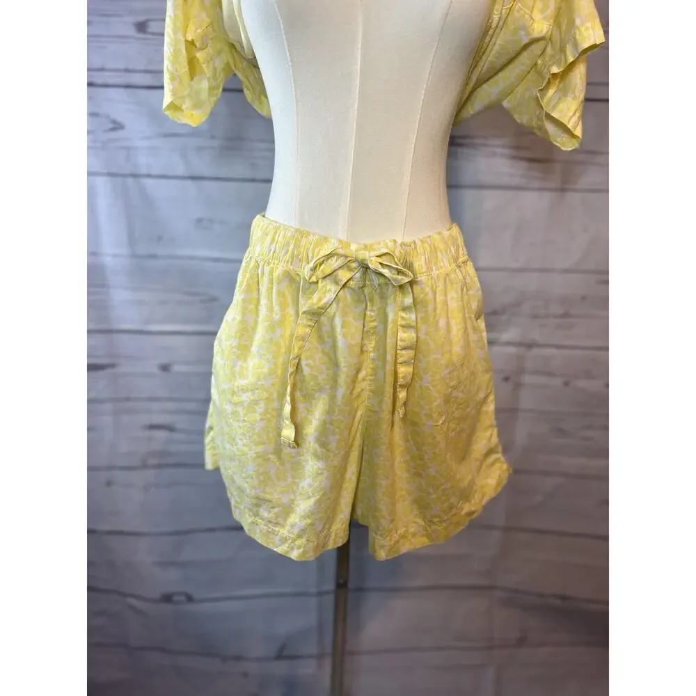 GAP Yellow Floral 2 Piece Pajama Set Womens L Cotton Button Up Top Shorts - Picture 2 of 8